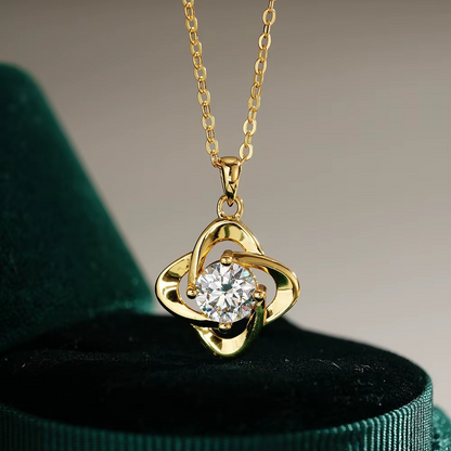 Eternal Clover Moissanite Necklace