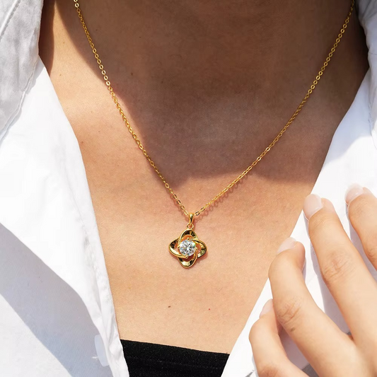 Eternal Clover Moissanite Necklace