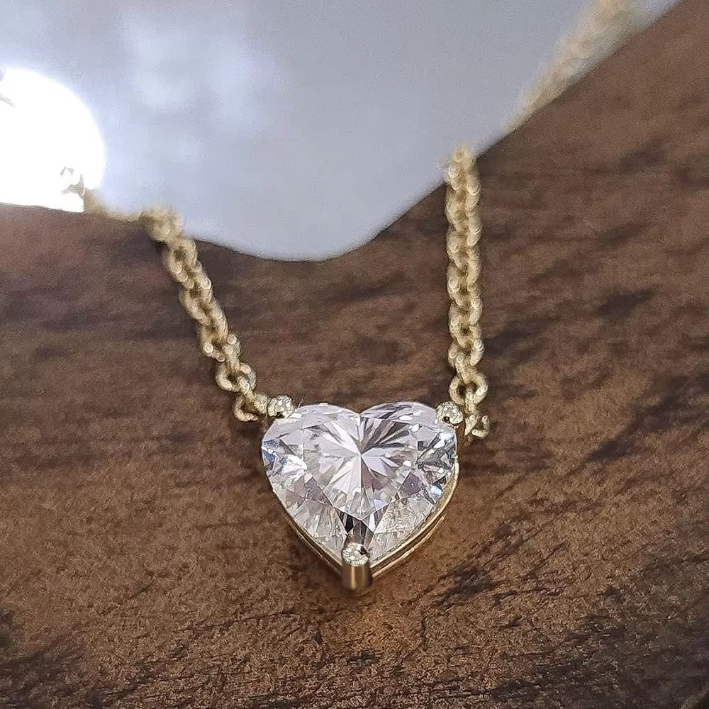 Heart Glow Moissanite Necklace