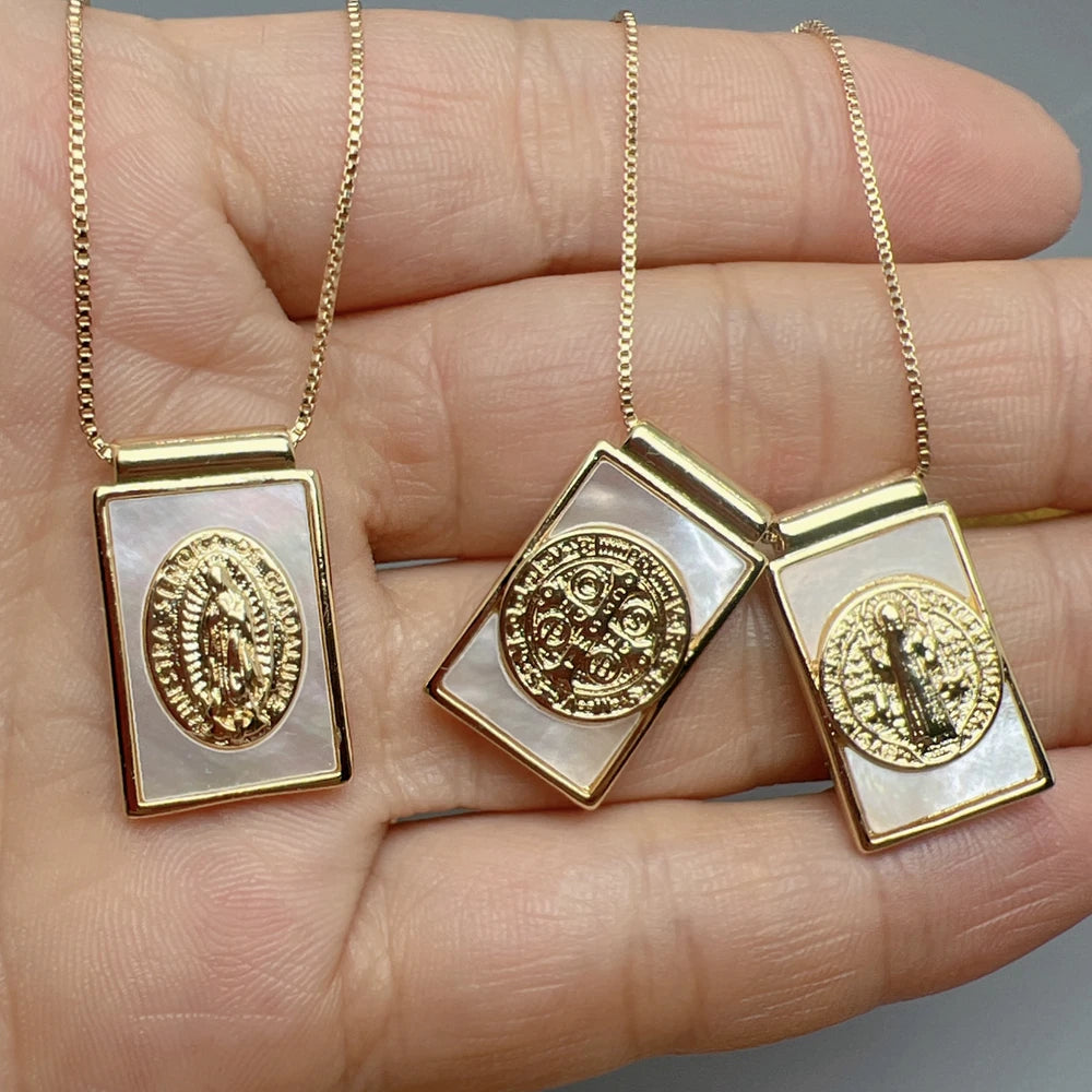 Gold Shell Pendant Necklace