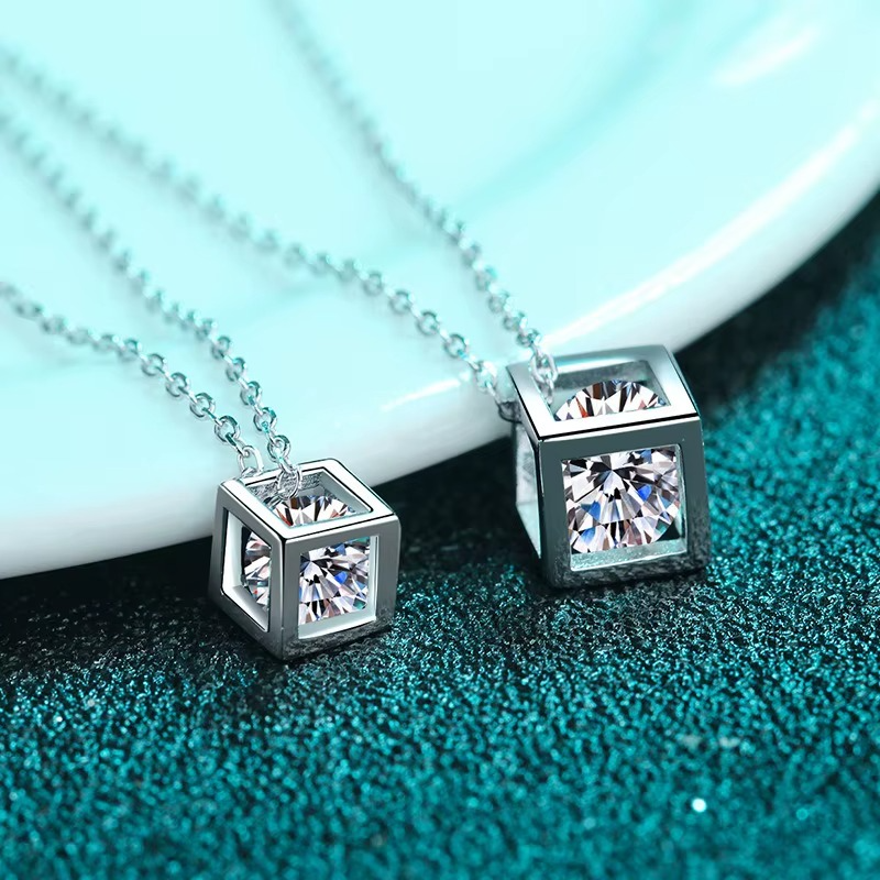 Cage Set Moissanite Necklace