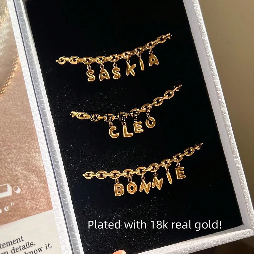 Thick Chain Bubble Name Necklace