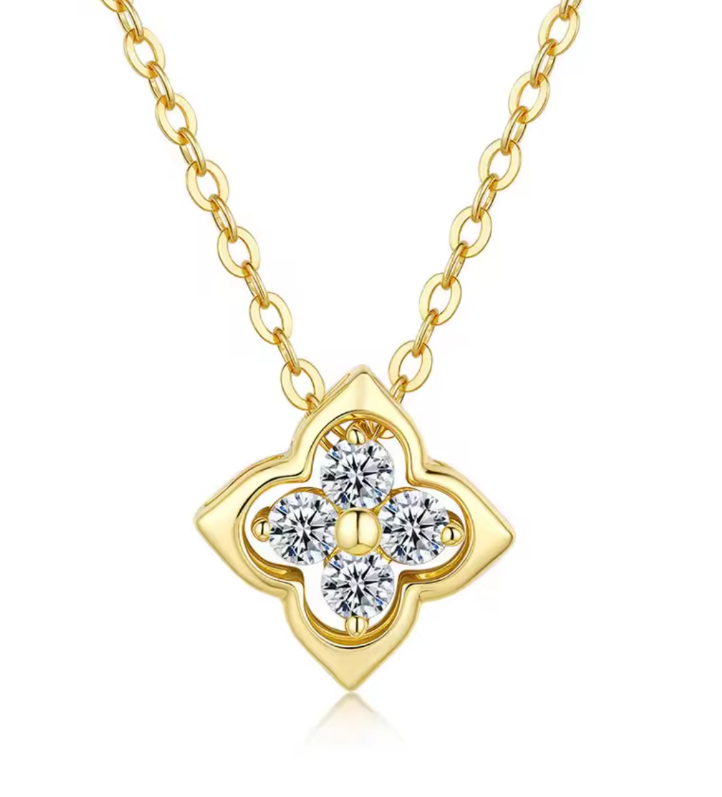 Lucky Clover Moissanite Necklace
