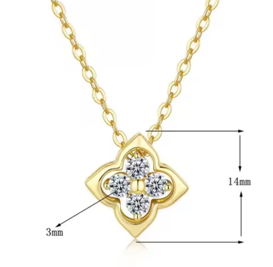 Lucky Clover Moissanite Necklace